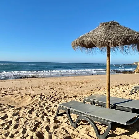 Bicos S By Check-in Portugal * 알부페이라